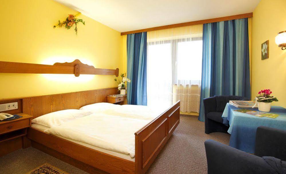 Hotel Boehmerwaldhof Ulrichsberg Extérieur photo